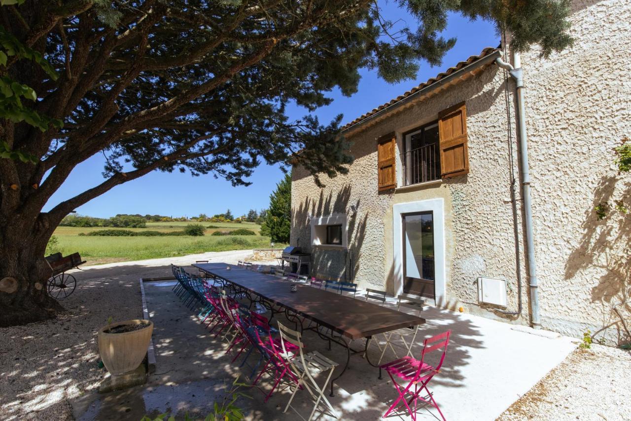 Chambres & Tables D'Hotes Moulin De Lavon Гаргас Екстериор снимка